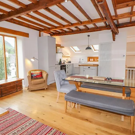 Glen View Tatil Evi *